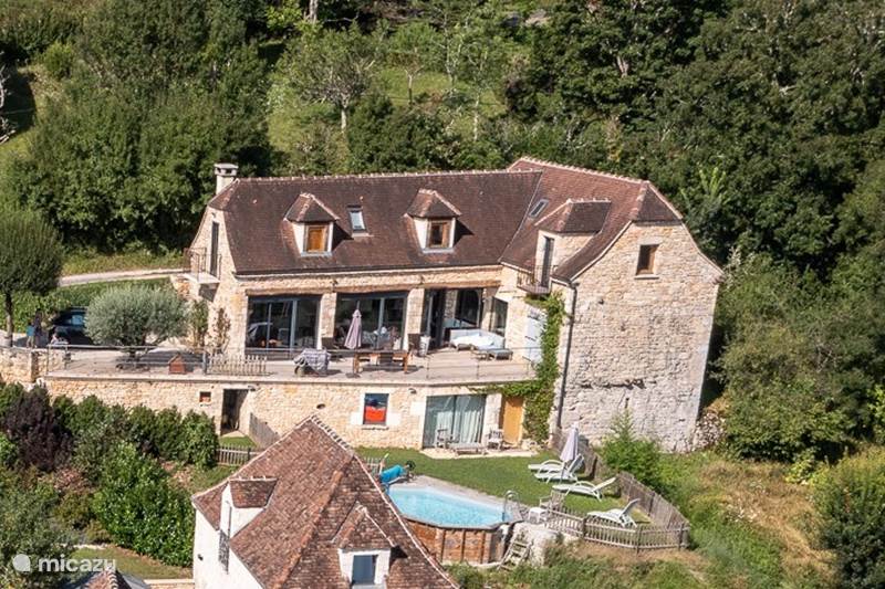 Vacation rental France, Dordogne, Lacave Holiday house Mattissa