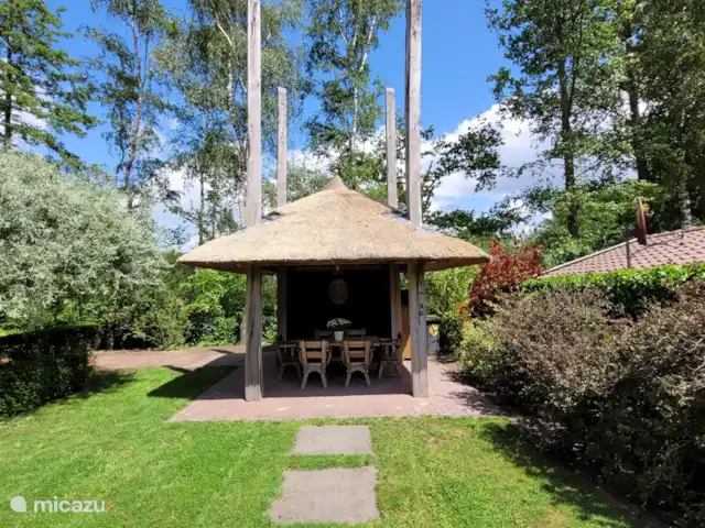 De Hooimijt | Pays-Bas, Gueldre, Winterswijk - maison de vacances La botte de foin (faite à la main) Charmante à l’ombre avec beaucoup de soleil. et encore beau et sec quand il pleut