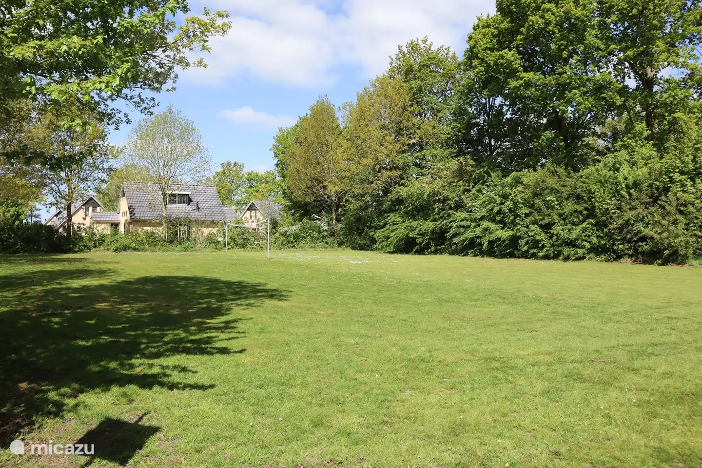 Spielplatz neben dem Ferienhaus