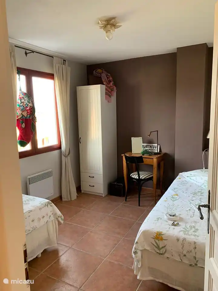 Chambre 3, 2 x lit simple avec vue.