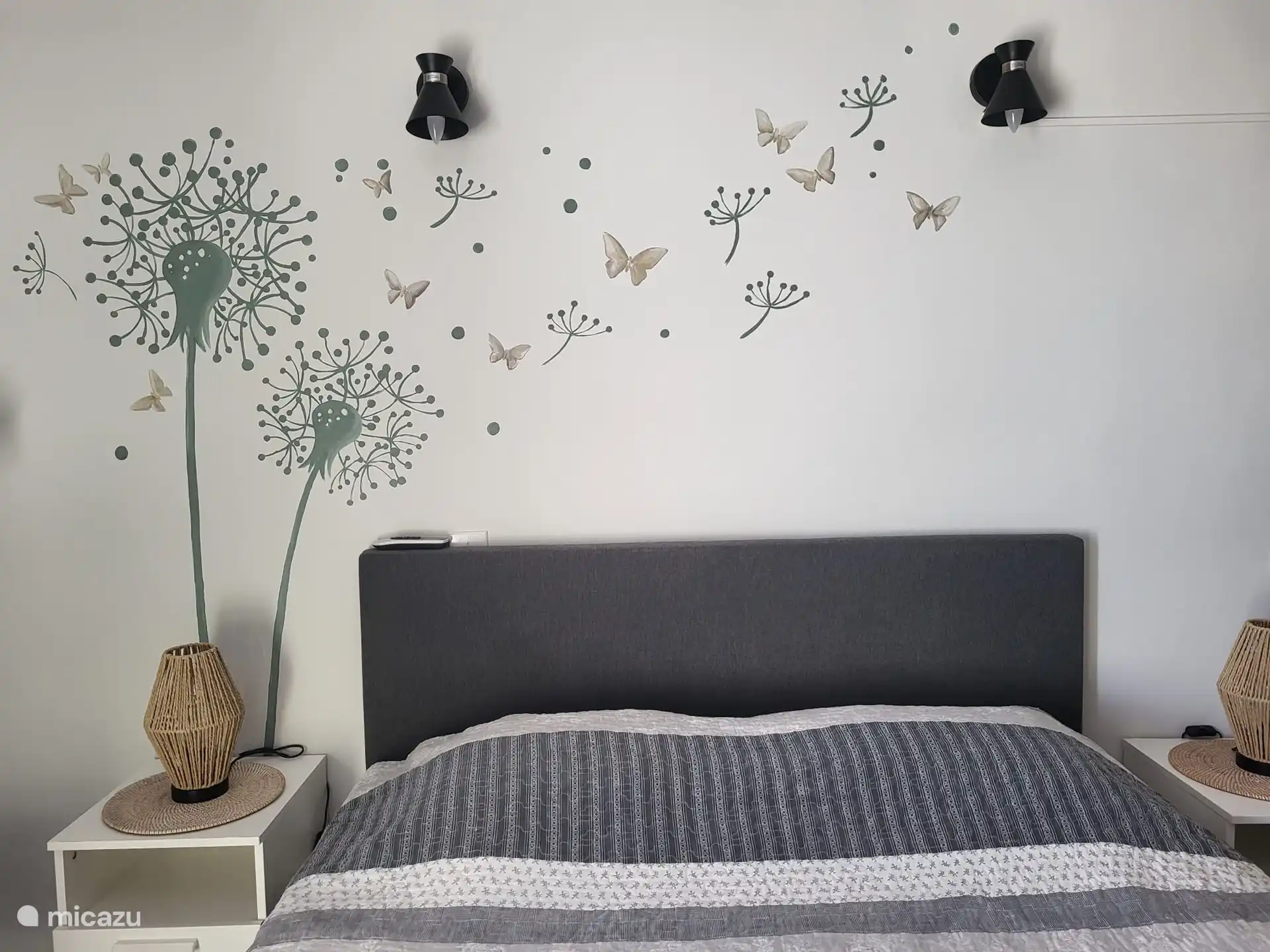 mofi in Curaçao, Banda Ariba (East), Montan'i Rei - Studio