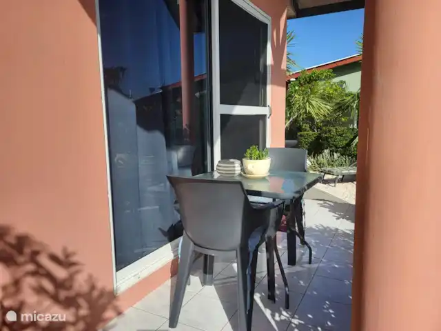studio huren in Curaçao, Banda Ariba (oost), Montan'i Rei – Mofi Prive zitje