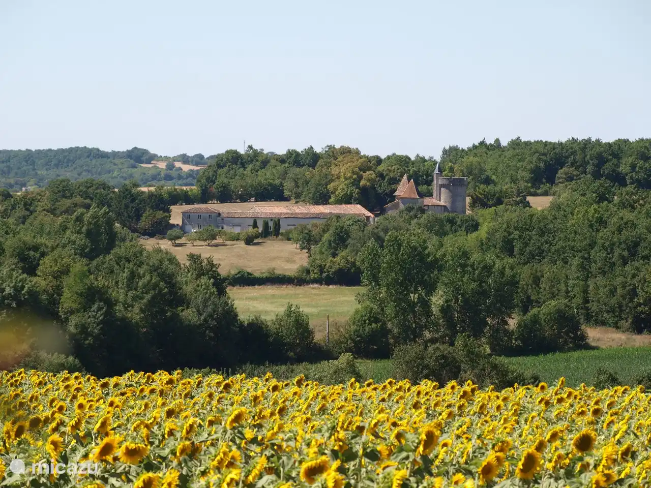  gîte / cottage in Charente, France – Logis de la Barre Gite Louis-Robert