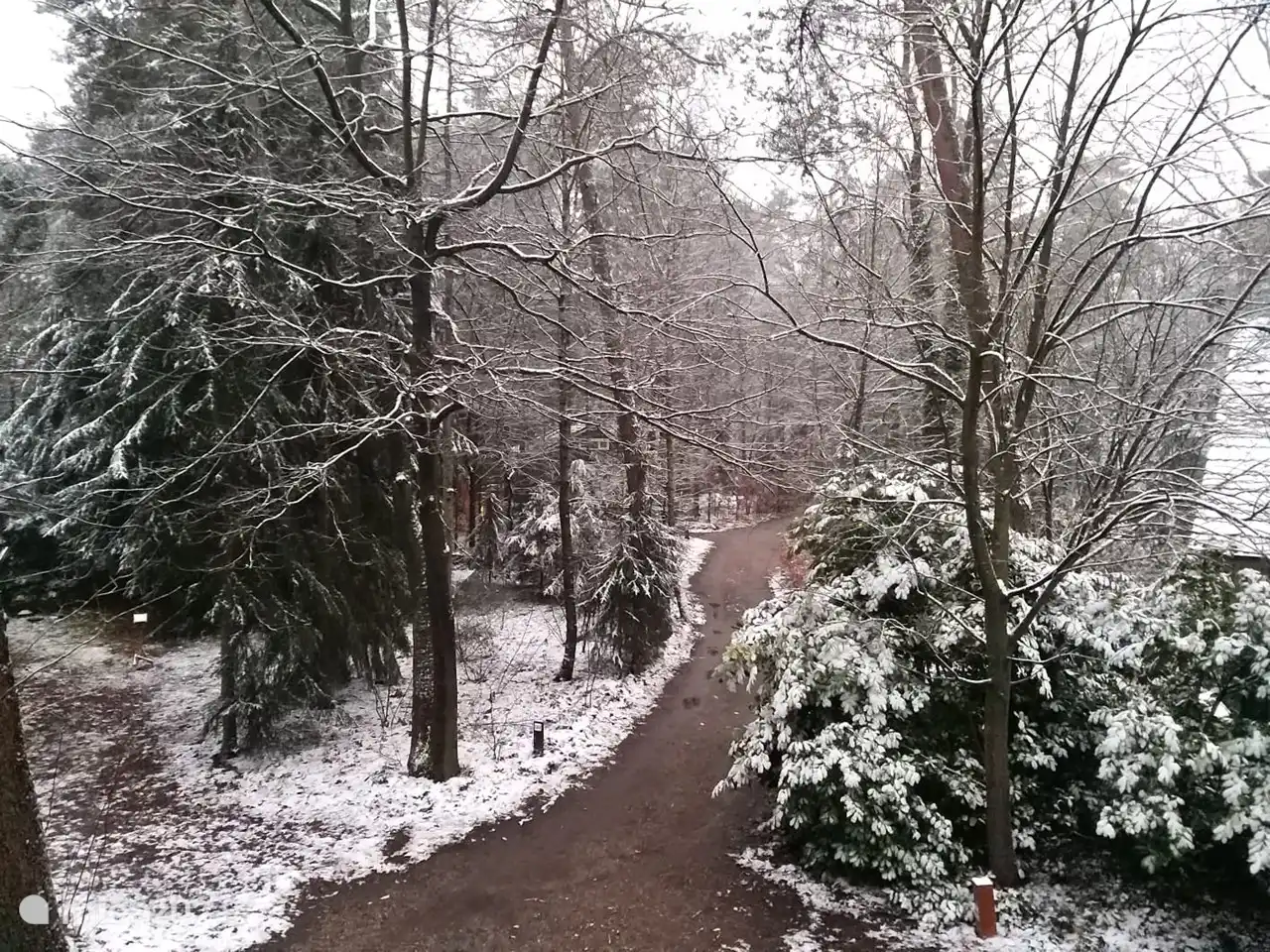 Der Weg nach De Toekan.