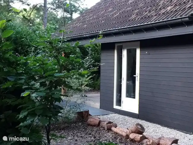 el tucan en Países Bajos, Güeldres, Emst (Epe) - casa vacacional Boshuis De Toekan en Emst en el parque forestal De Vliegden