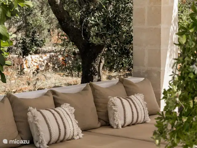 Villa Digaverde en Italia, Apulia, Carovigno - villa Cenador de tumbonas