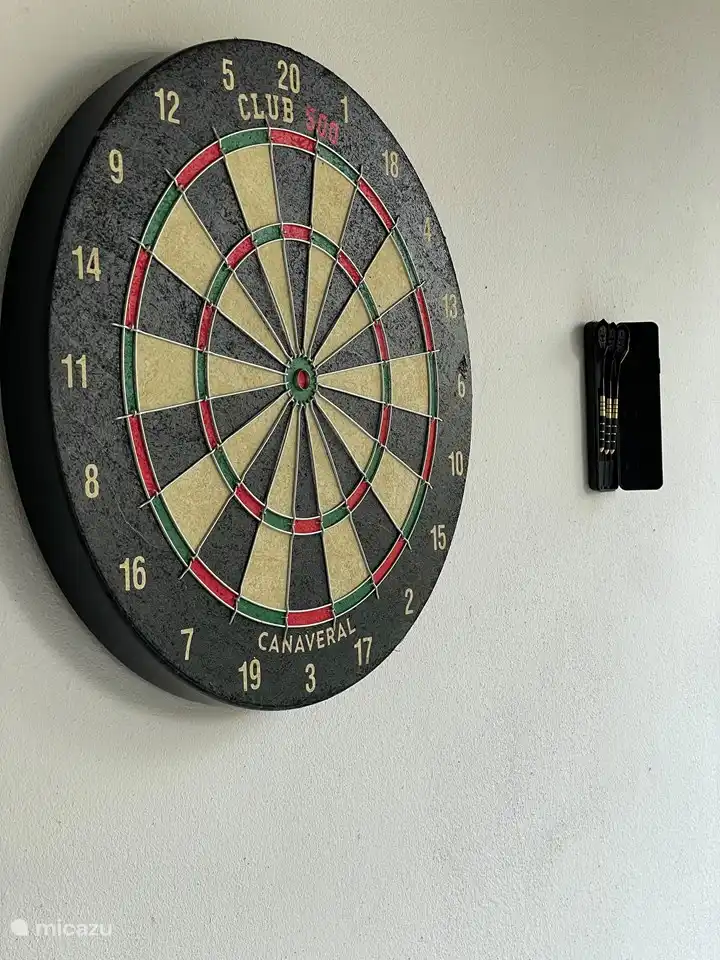 Dartscheibe im Spielzimmer