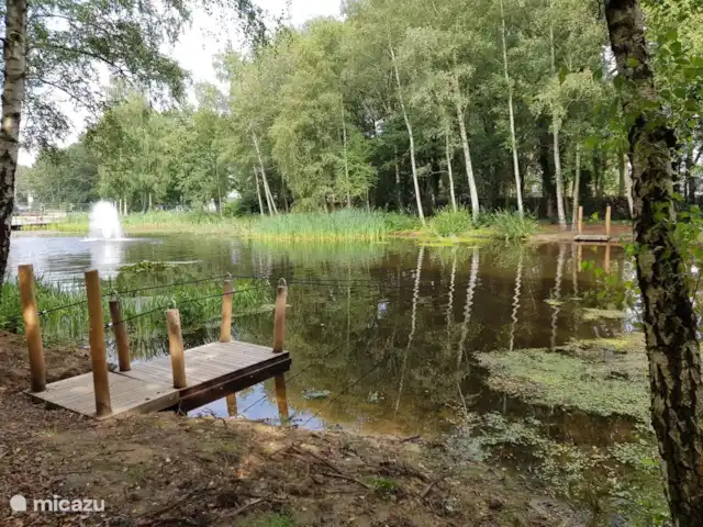 MemHill huren in Nederland, Drenthe, Exloo - bungalow Voor de avonturiers is dit vlot dat je zelf naar de overkant moet trekken.