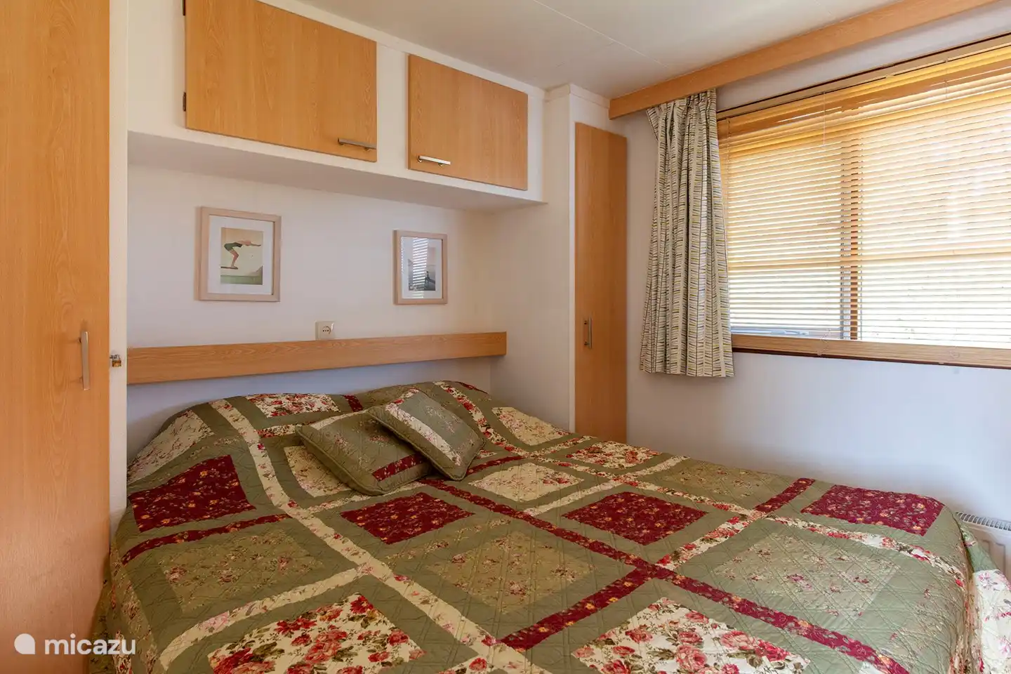 Dormitorio con cama de 160x200