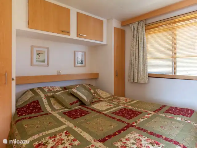 El Wildenborch en Países Bajos, Güeldres, Vorden - chalet Dormitorio con cama de 160x200