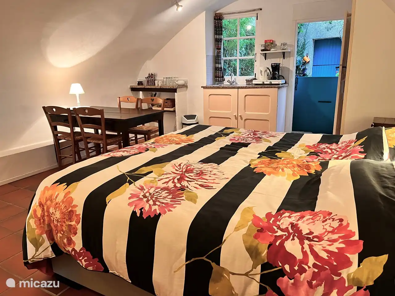 Die Einzelbetten oder ein Doppelbett, je nach deiner Wahl.