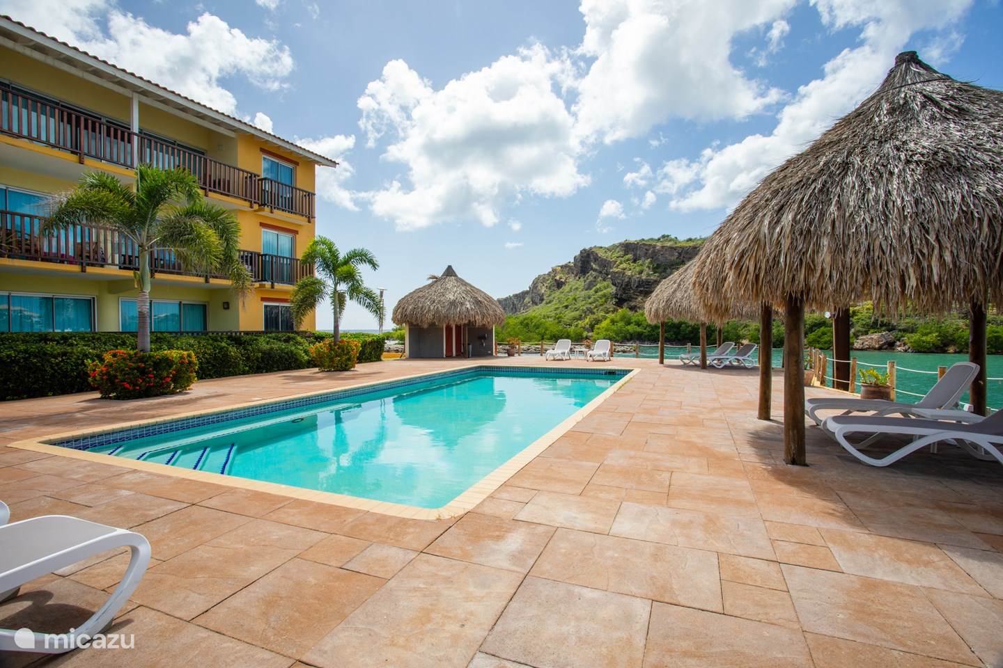 Rent Curacao Blue Bay Resort The Hill 10 In Blue Bay, Curacao-Middle ...