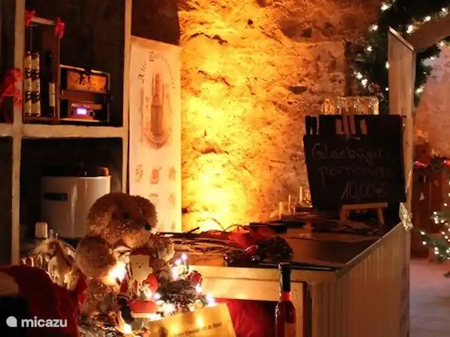 Location de Vacances Allemagne, Eifel, Meisburg, maison de vacances - Hopfi Husli Weihnachtsmarkt à Traben-Trabach dans les caves à vin.