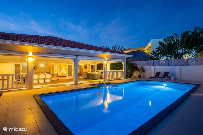Vakantiehuis Curaçao, Banda Ariba (oost), Jan Thiel Villa Villa Blue Breeze Curaçao