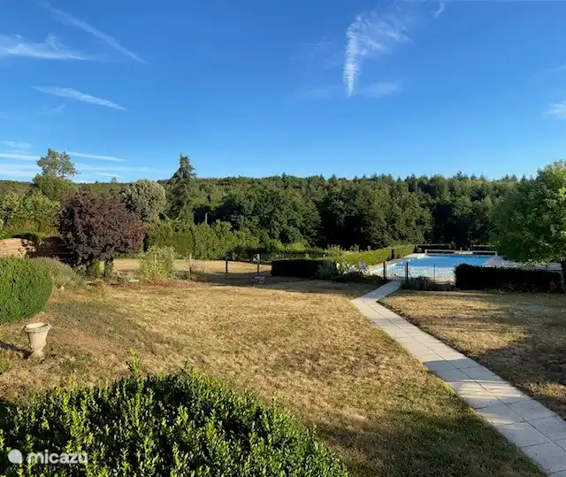 Maison Kronleuchter in Frankreich, Nièvre, Epiry - Ferienhaus