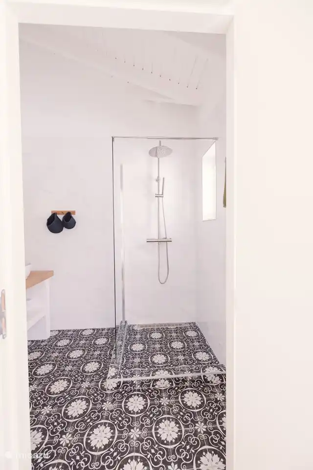 Badezimmer Schlafzimmer 3