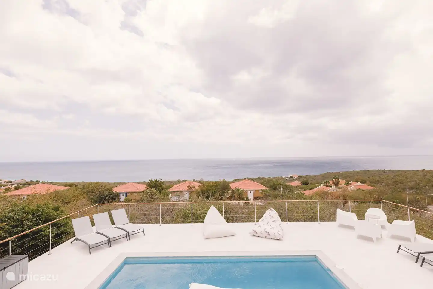 Terrasse mit Meerblick