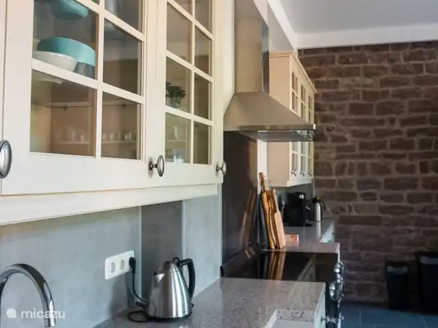 Landhaus Kreuzenberg huren in Duitsland, Eifel, Malbergweich - vakantiehuis Rijk uitgeruste keuken