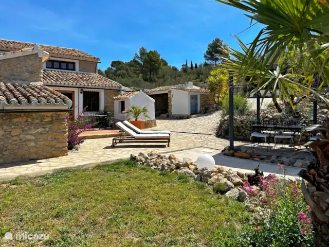Casa Grilló en España, Costa Blanca, Lliber - finca Foto tomada desde el jardín, ¡vida al aire libre española!