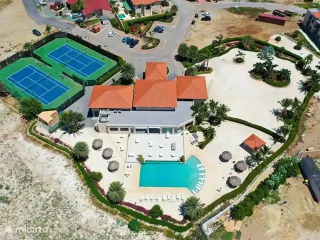 Casa Serena en Aruba, Norte, Noord - apartamento Club skin con piscina, gimnasio, canchas de tenis y restaurante