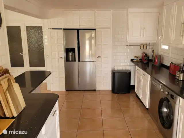 Casa Beso Salado | Espagne, Costa Blanca, Jávea - villa Cuisine spacieuse avec tous les appareils. Pratiquement meublé et directement accessible depuis la terrasse.