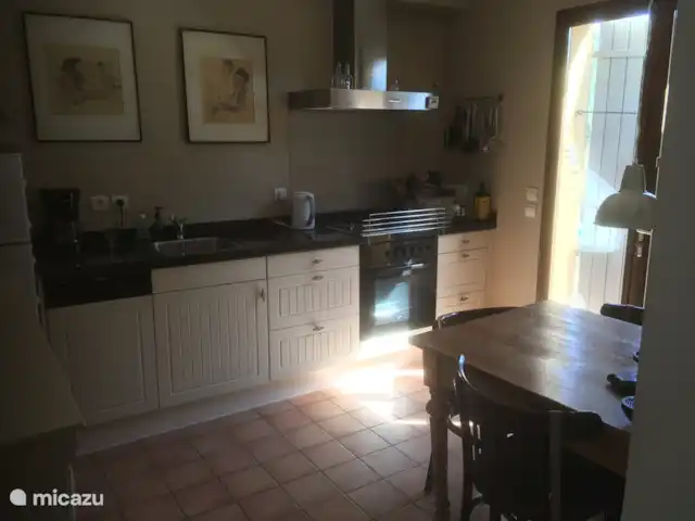 Casa 'Stokhorst' en Francia, Var, Salernes  - villa Cocina…. con lavavajillas