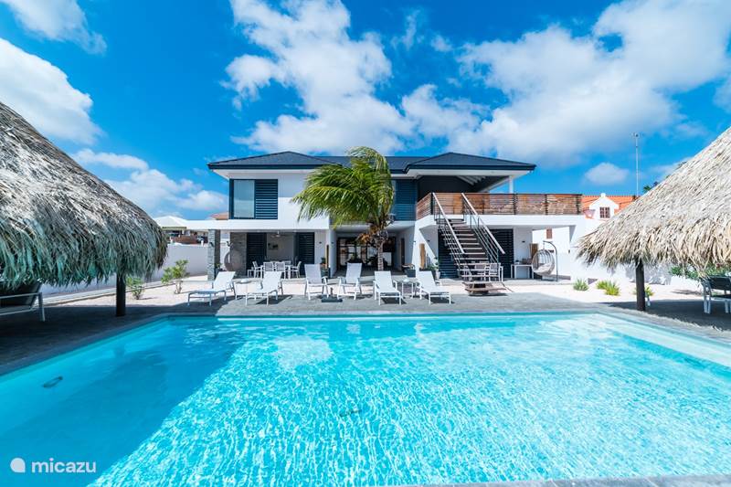 Vacation rental Curaçao, Banda Ariba (East), Jan Thiel Apartment Luxury app. Jan Thiel Beach 4 p