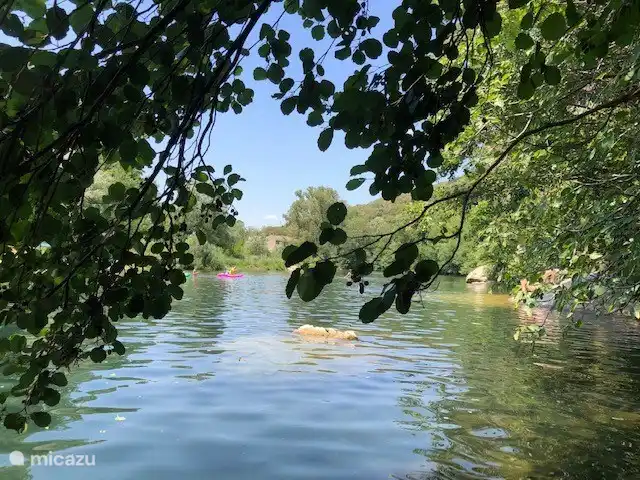 Entspannen Sie sich auf der Céze im La Frigoulet