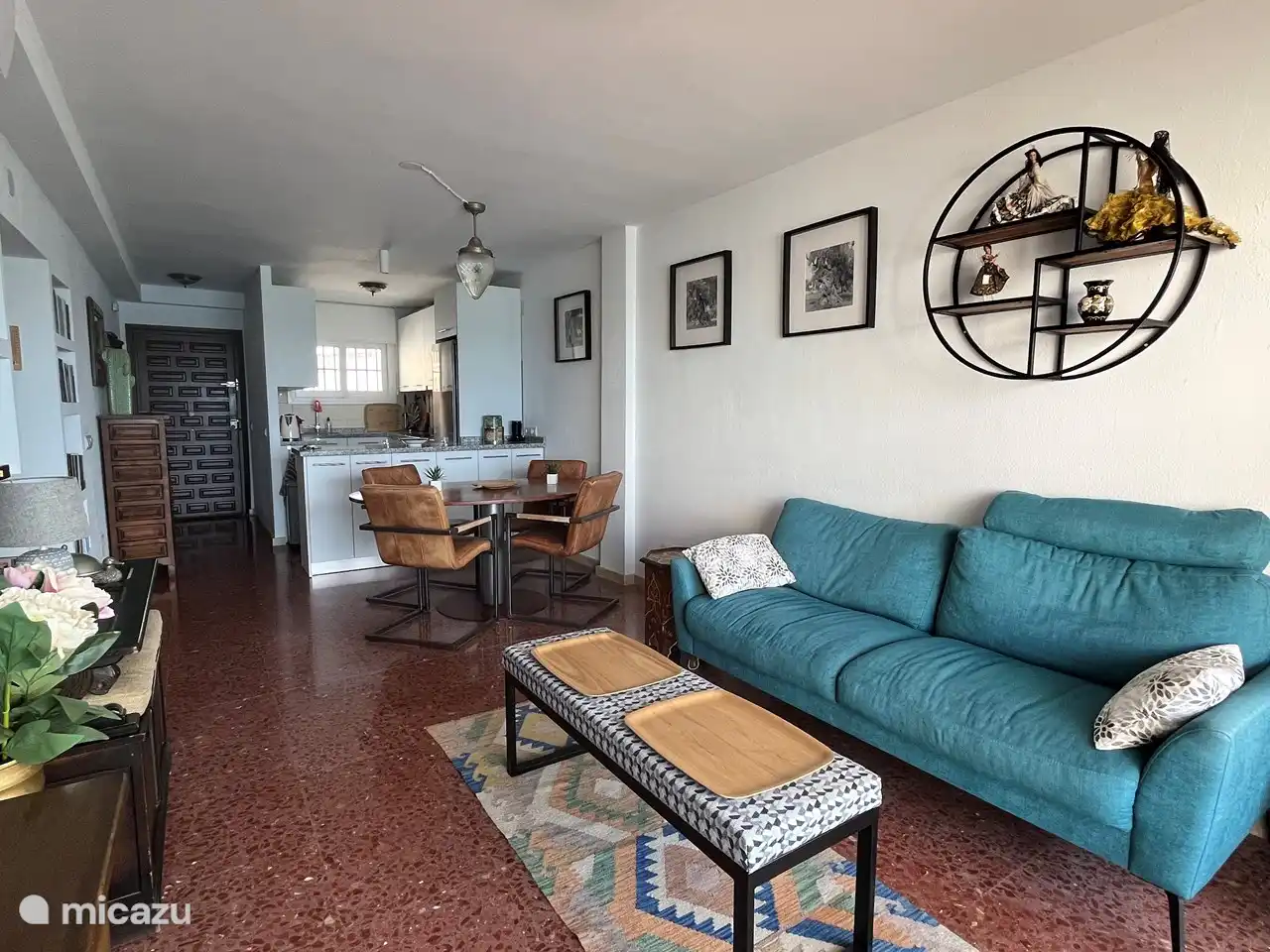 avec cuisine ouverte