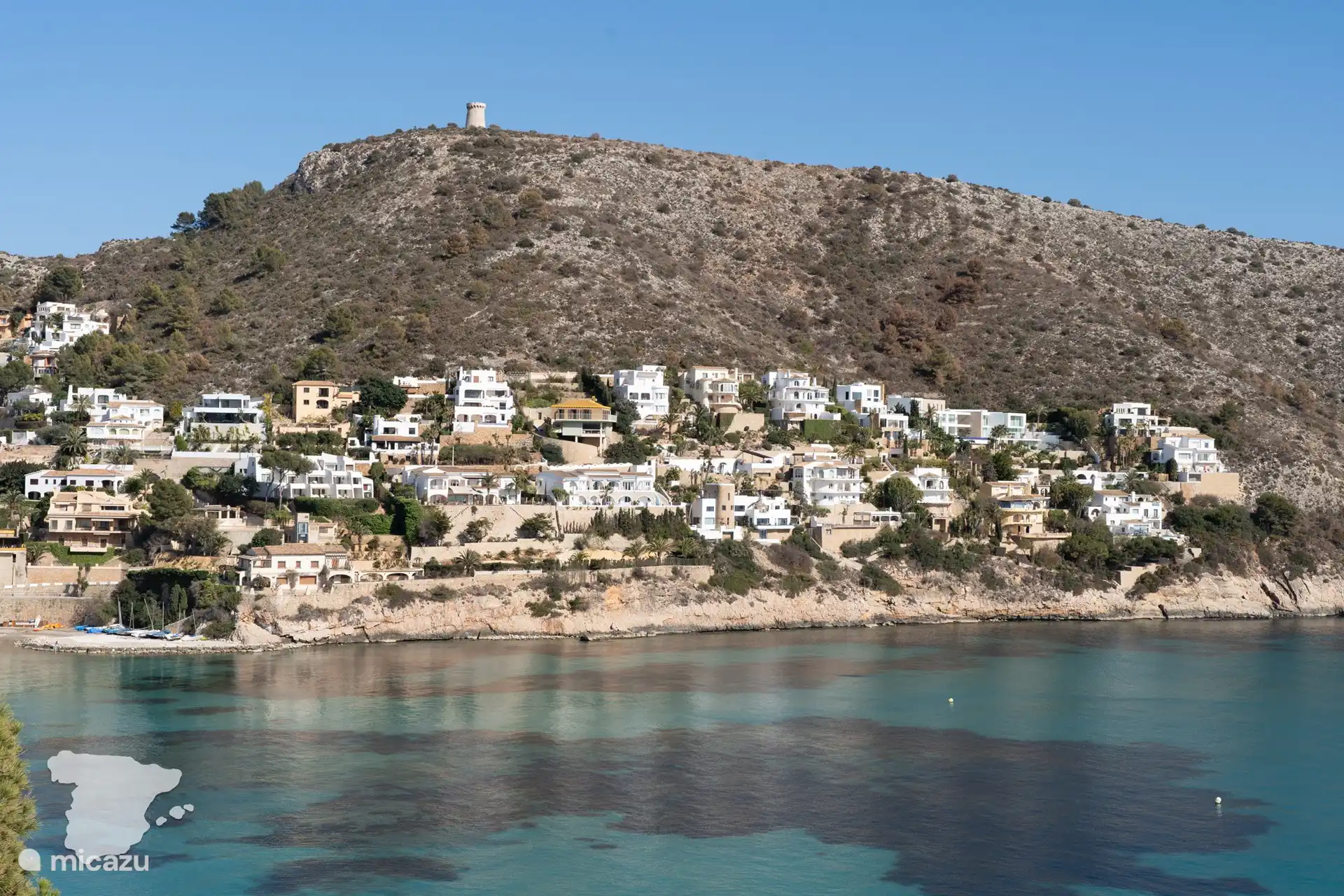 La bahía del Portet