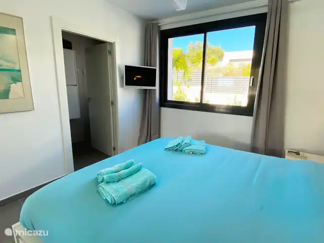 Villa Olivier | Espagne, Costa Blanca, Calpe - villa chambre avec salle de bain attenante
