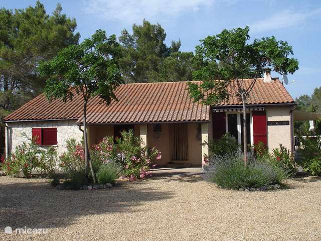Holiday home in France, Languedoc-Roussillon – villa Villa le Menhir