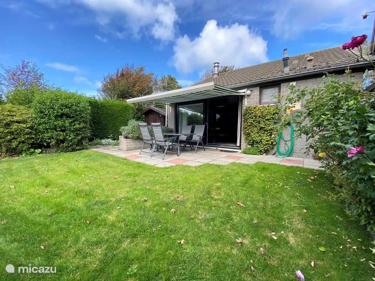 Rent Haerde 49 in Ellemeet, Zeeland. Micazu