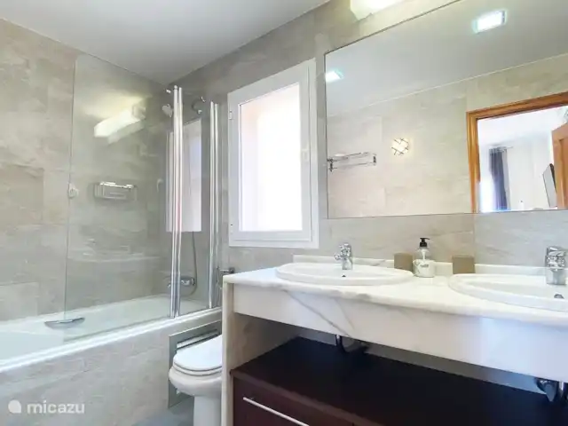 Dinamarca huren in Spanje, Costa Blanca, Altea Hills - bungalow ensuite badkamer
