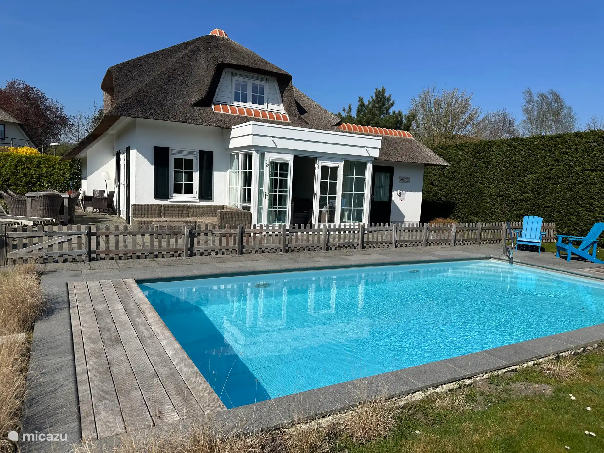 Villa met prive zwembad en grote tuin