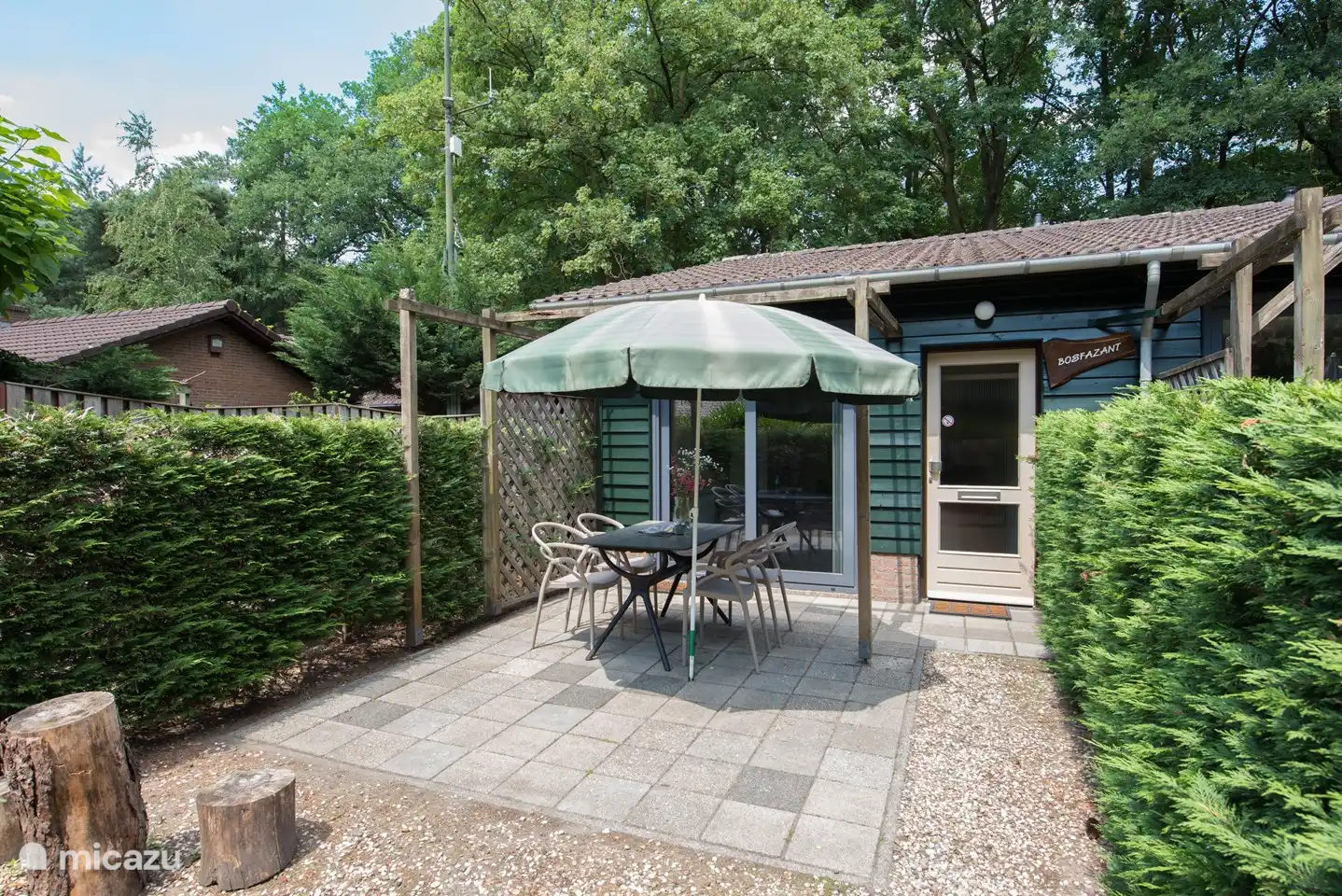 bungalow, Schaijk, Nordbrabant, Niederlande - Holzfasan