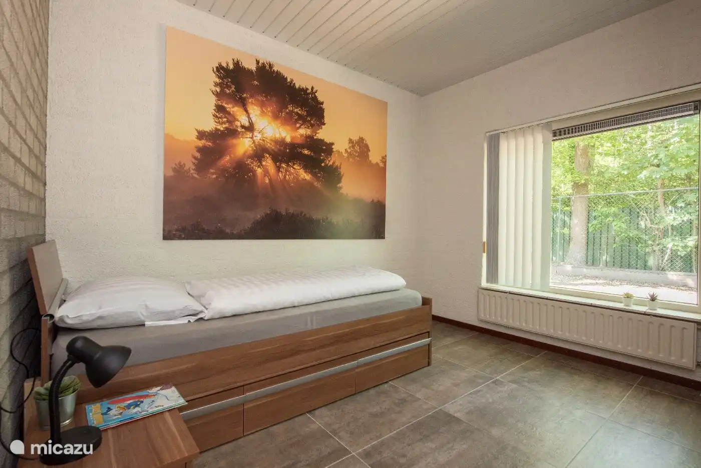 Das zweite Schlafzimmer mit einem Einzelbett