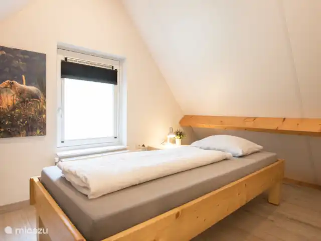 pavo real de Java en Países Bajos, Barbante Septentrional, Heesch - bungaló Dormitorio (1) con cama individual