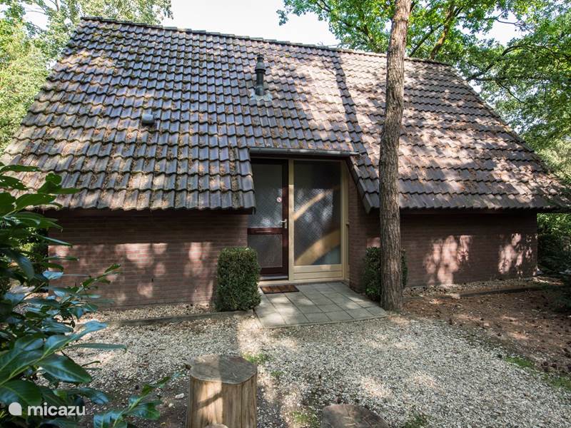 Holiday home in Netherlands, North Brabant, Heesch Bungalow Java Peacock