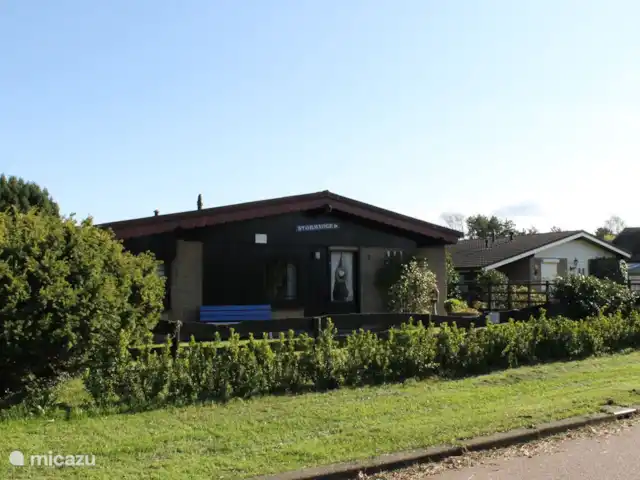 Location de Vacances Pays-Bas, Hollande du Nord, Julianadorp aan Zee, bungalow - De Stormvogel Maison avec vue sur la façade