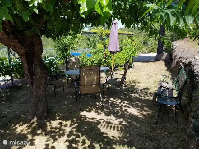 Le Vignal Complet | France, Ardèche, Chambonas - maison de vacances Tache d'ombre