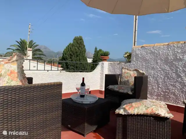 Annette huren in Spanje, Costa Blanca, Albir - villa terras