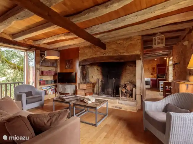 vakantiehuis huren in Frankrijk, Dordogne, Saint-Aubin-de-Nabirat – Hermitage De living
