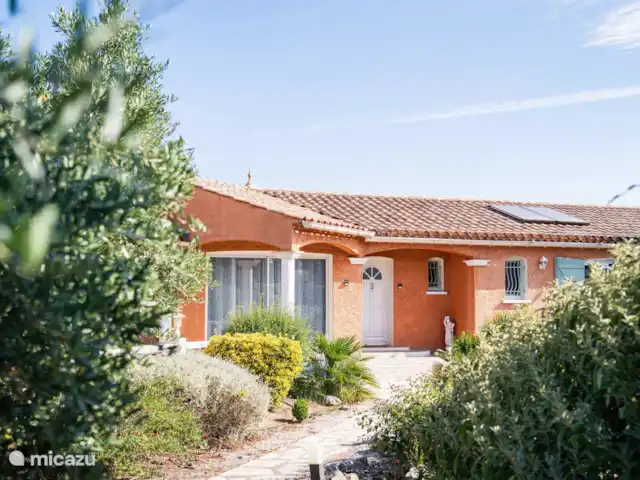 Villa Les Petits Oliviers | France, Aude, Ginestas - villa