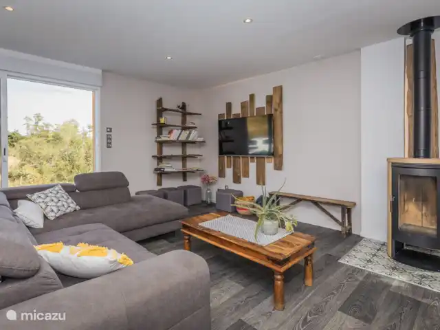 Les Oies de Julia en Francia, Corrèze, Mansac - casa vacacional La sala de estar