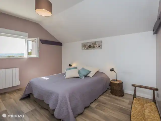 Les Oies de Julia en Francia, Corrèze, Mansac - casa vacacional El dormitorio