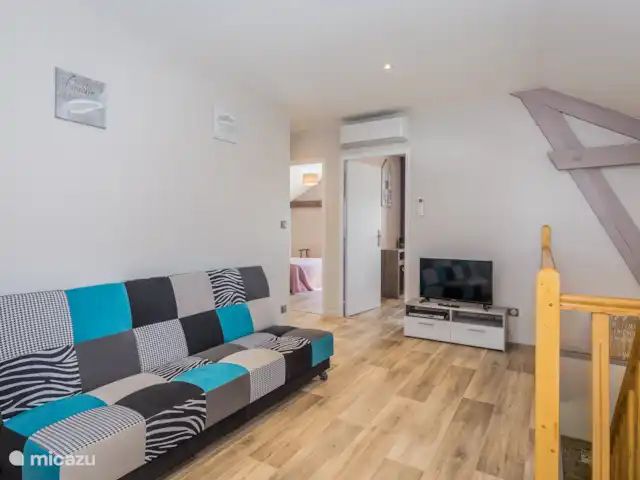 Les Oies de Julia en Francia, Corrèze, Mansac - casa vacacional El sofá cama