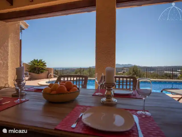 Buen Lugar | Espagne, Costa Blanca, Callosa d'en Sarrià - villa table à manger à l'extérieur