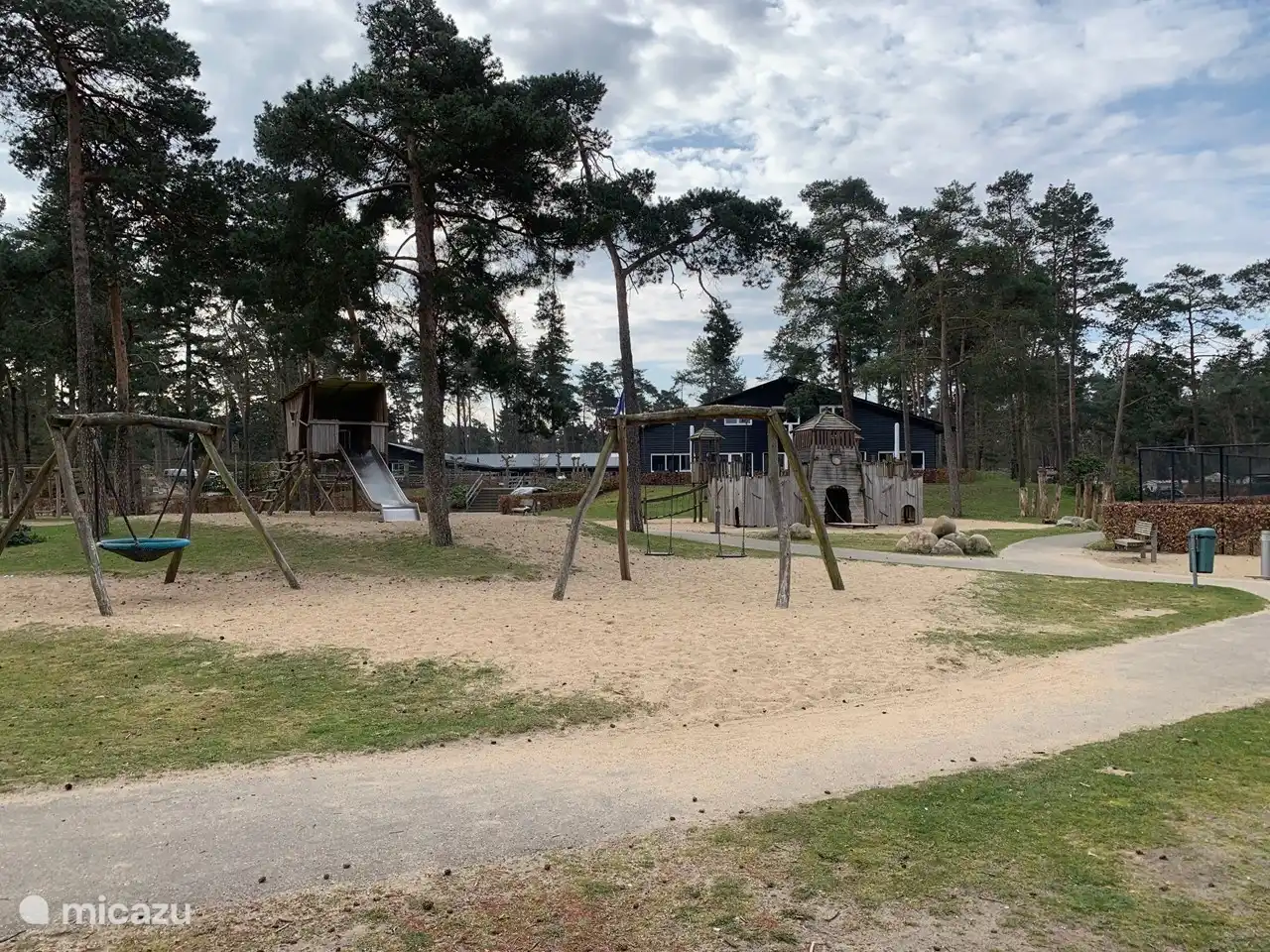 Spielplatz Samoza