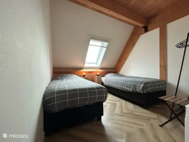 Domaine Janssloot/Âld Heach Hiem | Pays-Bas, Frise, Goëngahuizen - maison de vacances Chambre 3 avec 2 lits simples